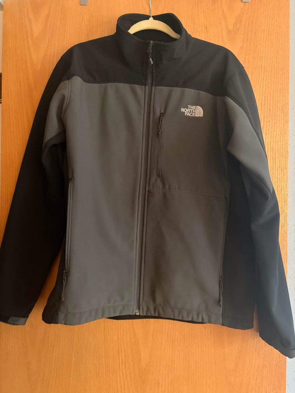 The North Face Black and Gray Men's Performance Apex Bionic 3 Softshell Jacket